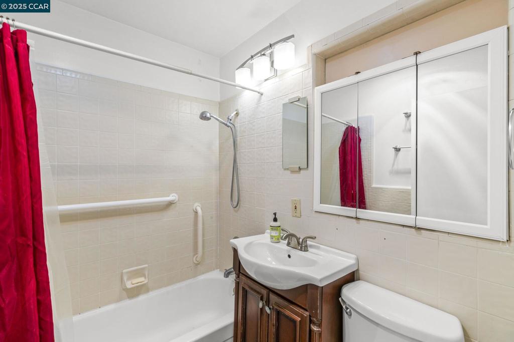 WALNUT CREEK - Residential