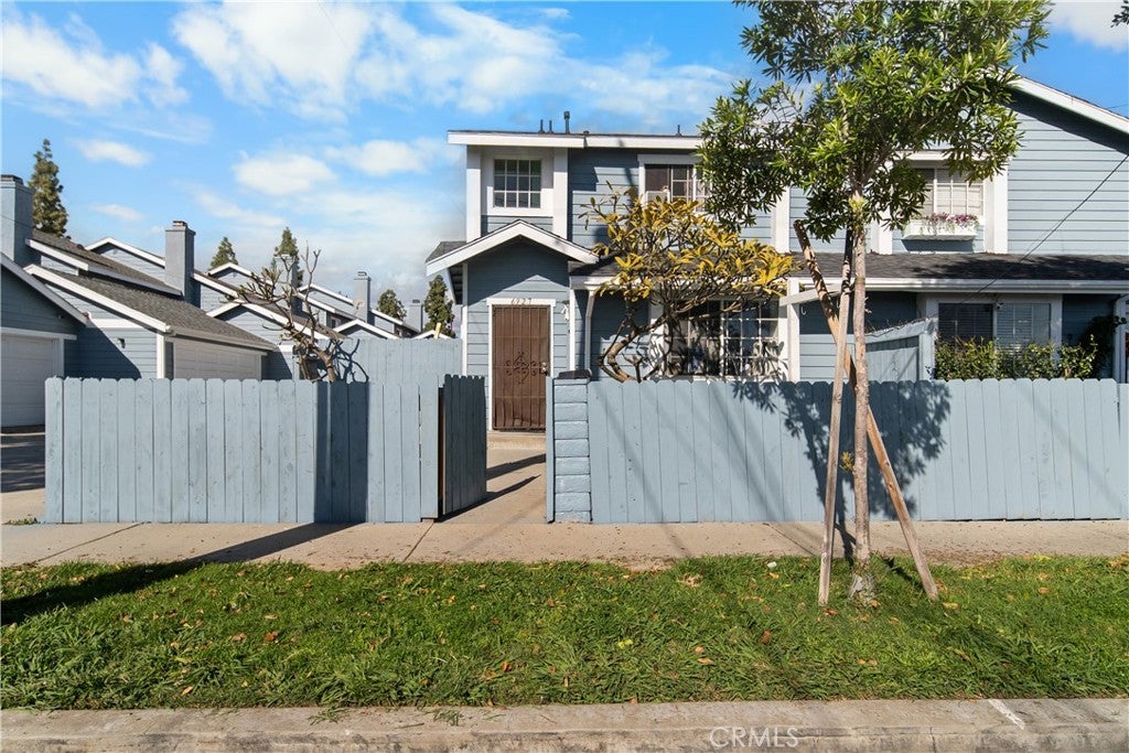 6927 Lanto St