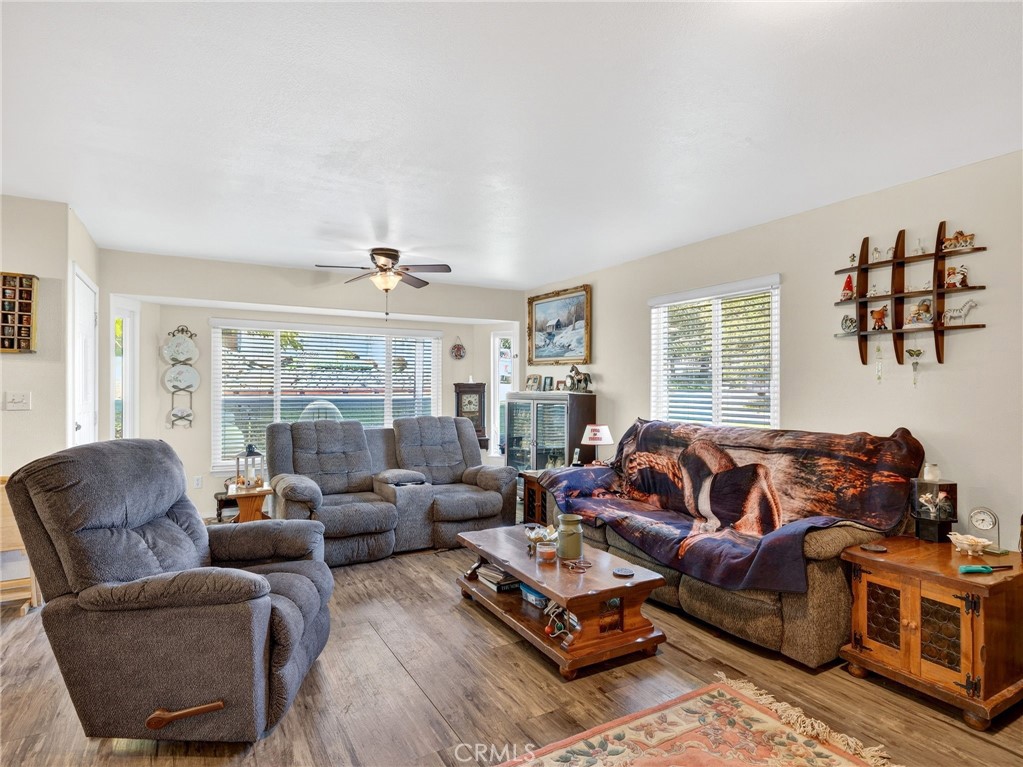 5406 Bel Air E