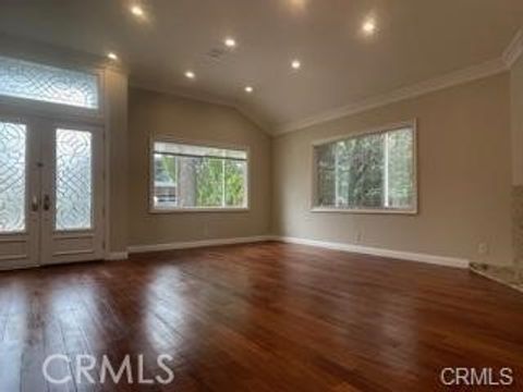 Photo of 4912 Hesperia Avenue, Encino, CA 91316 (MLS # SR25175300)