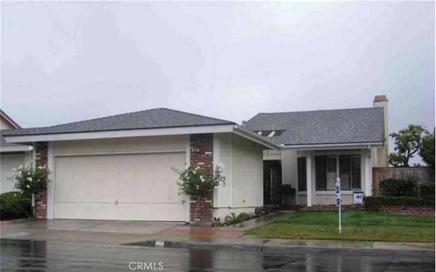 Beautiful 3-bedroom, 2-bath single-level home located in the peaceful Northwood community of Irvine. Offering approximately 1,538 sq. ft., this stunning property features fresh interior paint, new carpet, and thoughtful upgrades throughout. The spacious living room and primary bedroom boast vaulted ceilings, creating an open and airy feel. Enjoy a private backyard with a patio and lawn—perfect for relaxing or entertaining. Additional highlights include a 2-car attached garage, charming interior courtyard with natural light, fireplace, air conditioning, security system, laundry hookups in the garage, and gardening/yard maintenance included. Conveniently located within walking distance to parks and more, this home beautifully combines comfort, convenience, and charm.
