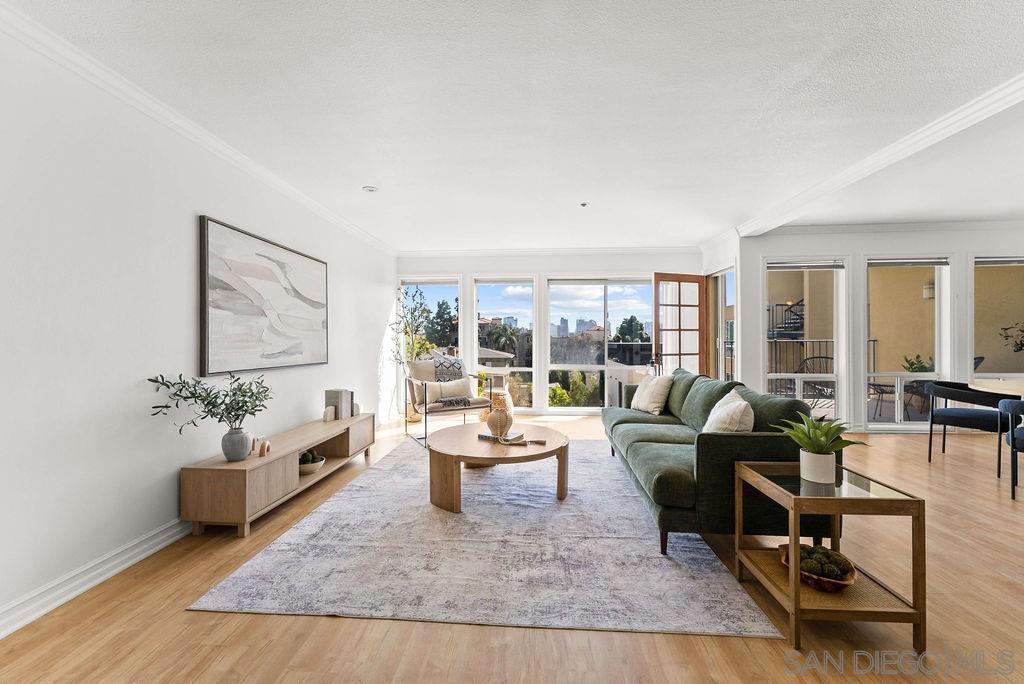 2568 Albatross St 5G