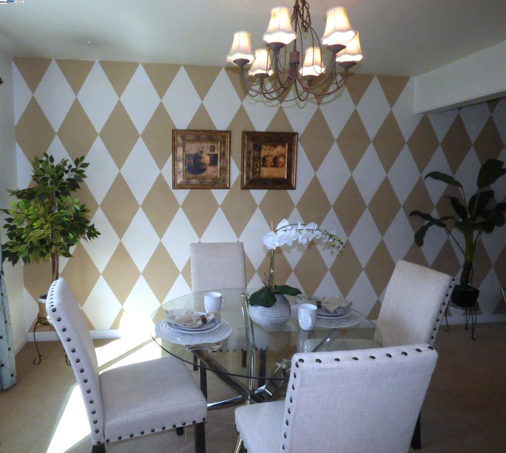PLEASANTON VALLY - Residential