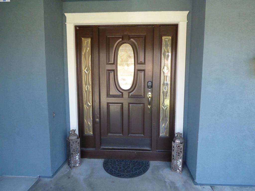 PLEASANTON VALLY - Residential