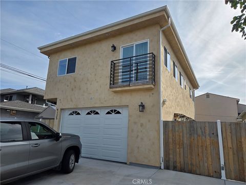 Photo of 4125 W 185th, Torrance, CA 90504 (MLS # SB26073023)