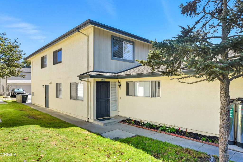 1210 Carlsbad Place