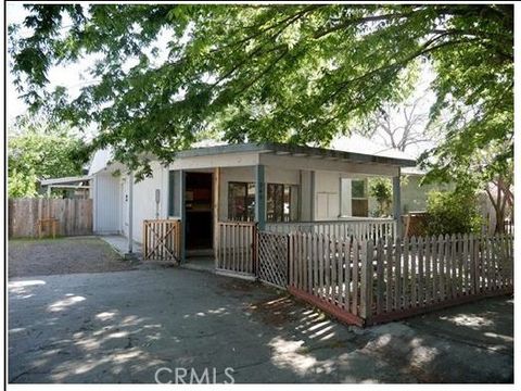 Photo of 349 W 6th Avenue, Chico, CA 95926 (MLS # SN26113163)