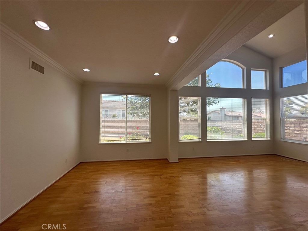 Verdigris (614) - Residential Lease