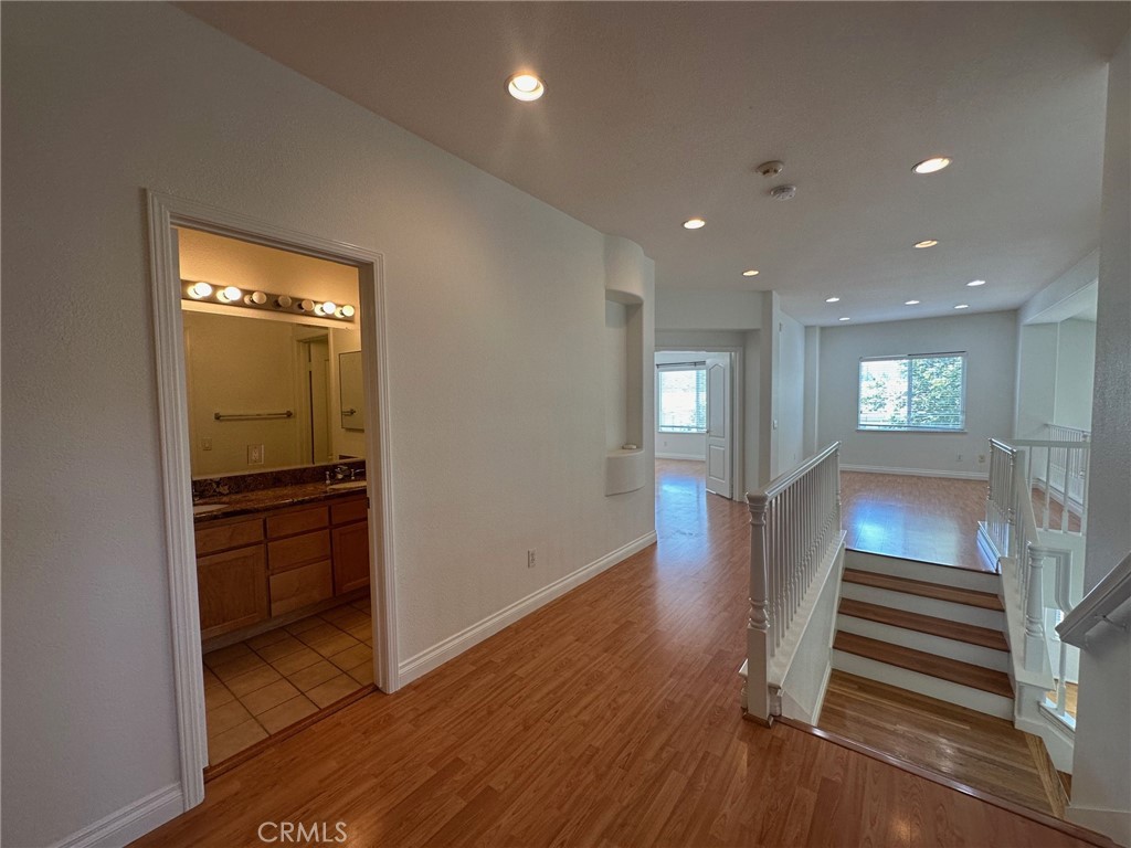 Verdigris (614) - Residential Lease
