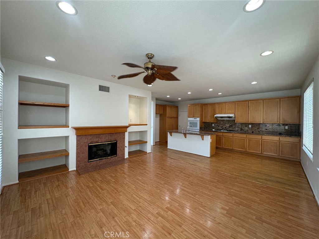 Verdigris (614) - Residential Lease