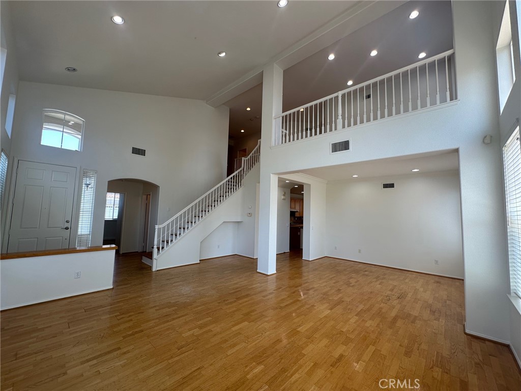 Verdigris (614) - Residential Lease
