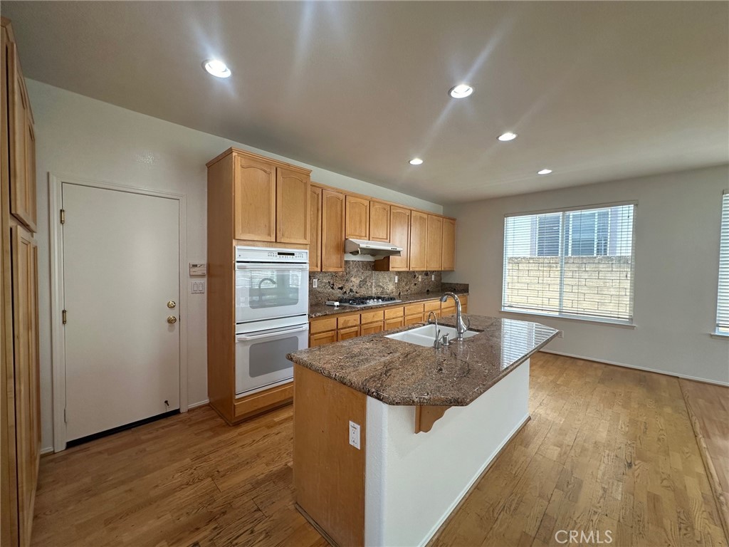 Verdigris (614) - Residential Lease