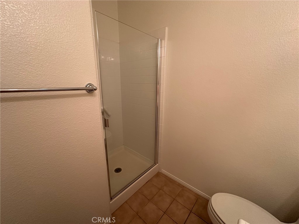 Verdigris (614) - Residential Lease