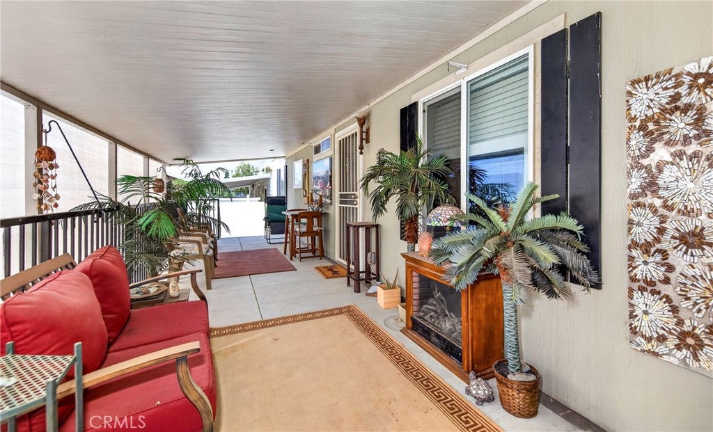 2230 Lake Park Drive 253