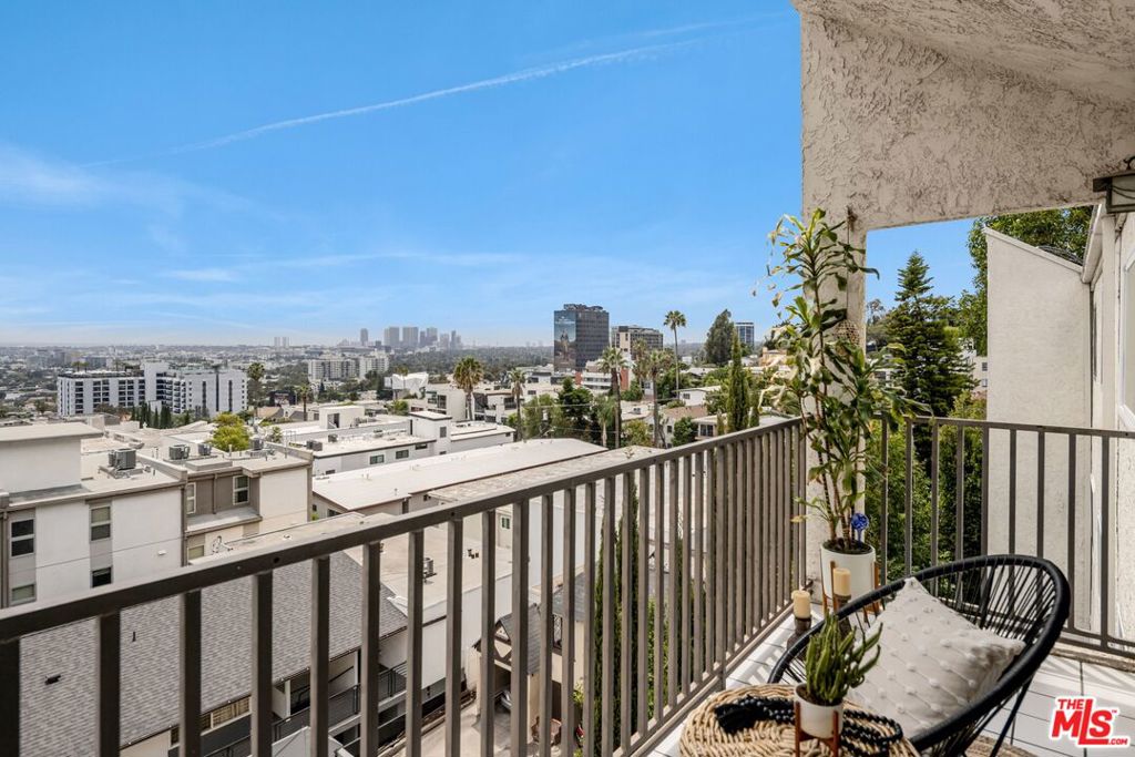 1230 Horn Avenue 728