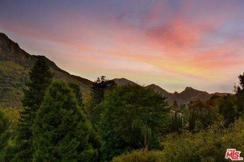 Tiny photo for 29677 Mulholland Highway, Agoura Hills, CA 91301 (MLS # 25559951)