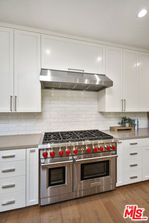 Tiny photo for 29677 Mulholland Highway, Agoura Hills, CA 91301 (MLS # 25559951)