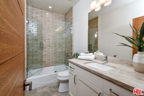 Tiny photo for 29677 Mulholland Highway, Agoura Hills, CA 91301 (MLS # 25559951)