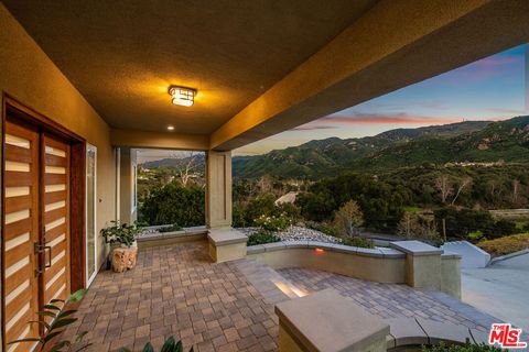 Tiny photo for 29677 Mulholland Highway, Agoura Hills, CA 91301 (MLS # 25559951)