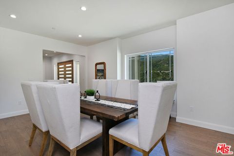 Tiny photo for 29677 Mulholland Highway, Agoura Hills, CA 91301 (MLS # 25559951)