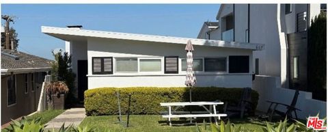 607 Poppy Avenue Corona Del Mar CA 92625