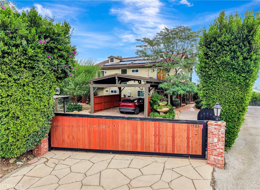 7525 County Line Road