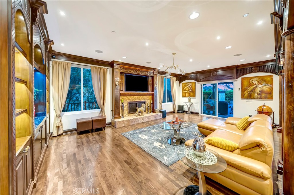 7525 County Line Road