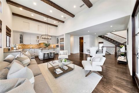 430 1/2 Heliotrope Avenue Corona Del Mar CA 92625