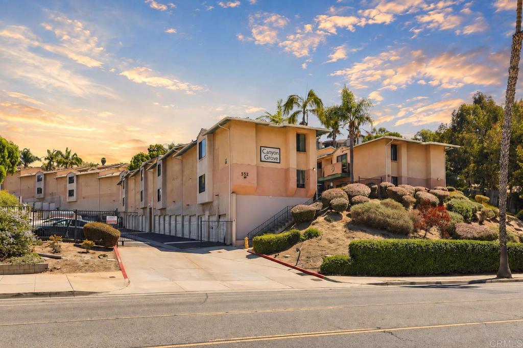 552 Canyon Drive