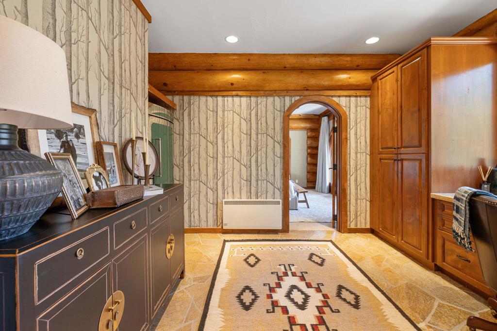 Garner Valley - Residential