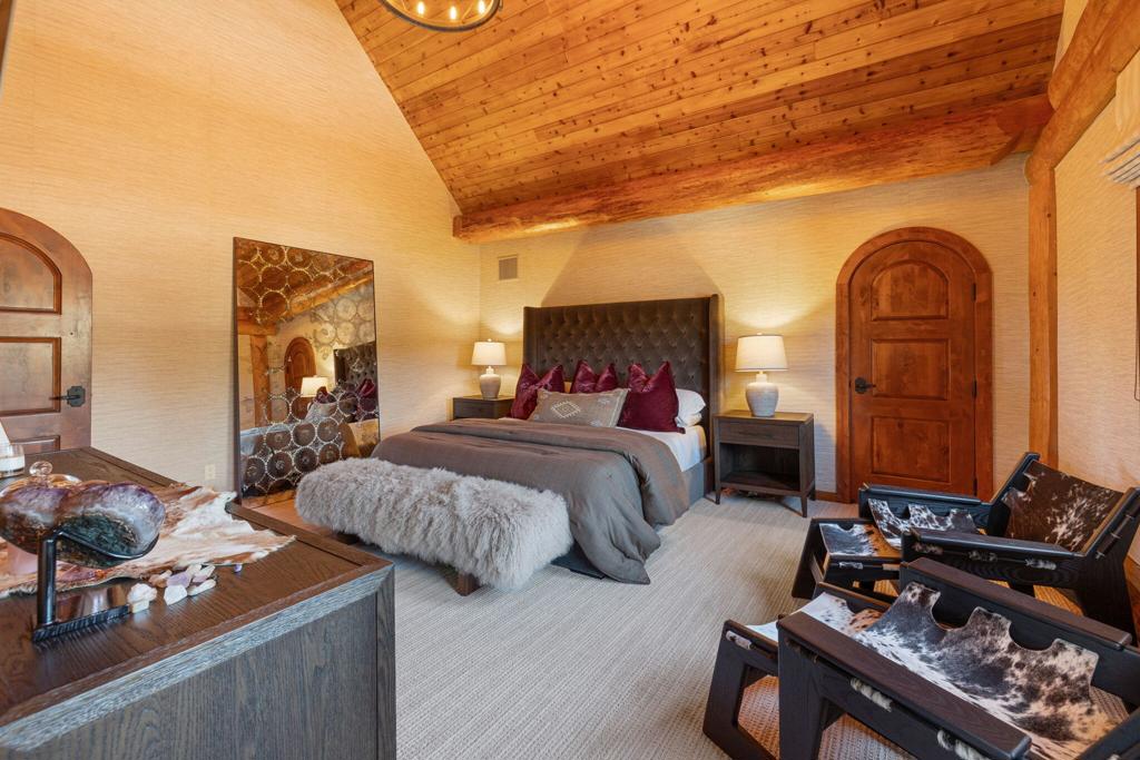 Garner Valley - Residential