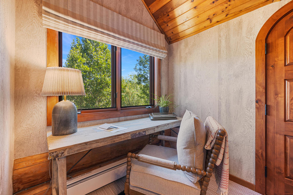 Garner Valley - Residential