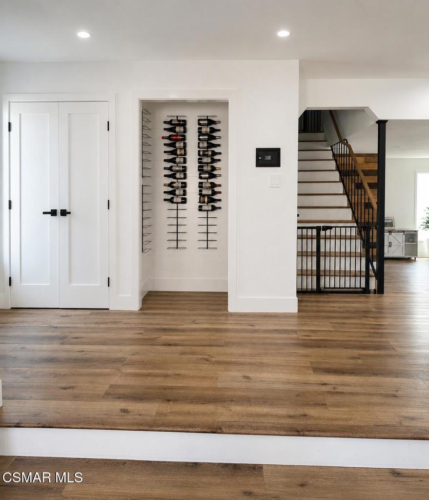 22523 Pin Tail Drive
