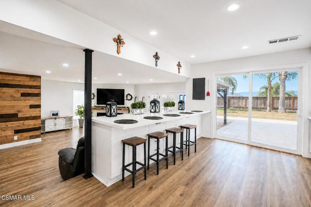 22523 Pin Tail Drive