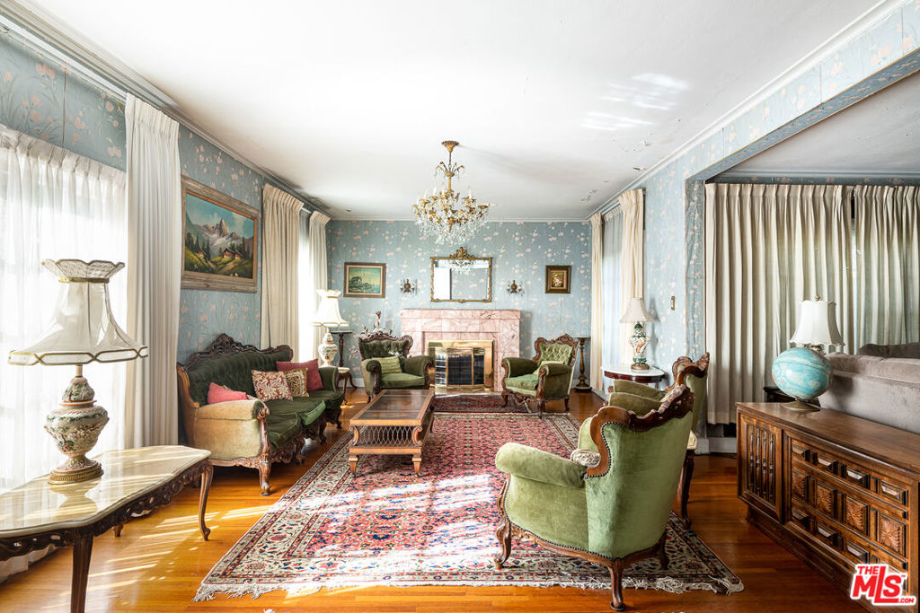 5231 Franklin Avenue