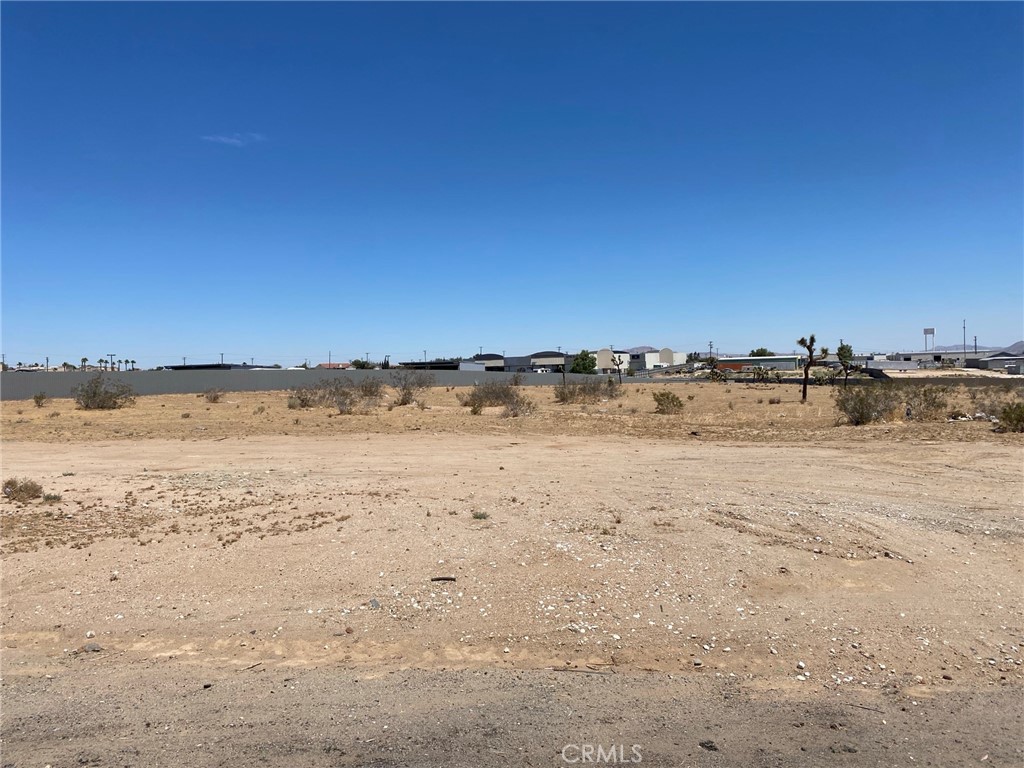 ±3.5 acres of unimproved industrial land for sale on Mesa St in Hesperia; APN: 0415-211-20. Zoned General Manufacturing (I-2) this lots permits for a variety of heavy industrial uses such as manufacturing, fabrication, warehousing, logistics, outdoor storage, and more. Water, sewer, and power, are all available at site. Neighboring businesses include Primo Auto Salvage, Advance Disposal, SA Recycling, Cruz Auto Repair and Towing, Gustin’s Cabinetry, RIC Construction, Jalisco Auto Dismantling, and more. This site is located just south of Bear Valley Road, a point of access for Hesperia, Victorville, and Apple Valley and a connector to traffic arterials. Buyer to verify all information contained herein. Agent and their representatives are not responsible for the accuracy of these claims.