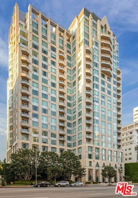 Photo of 10727 Wilshire Boulevard #1904, Los Angeles, CA 90024 (MLS # 26668535)