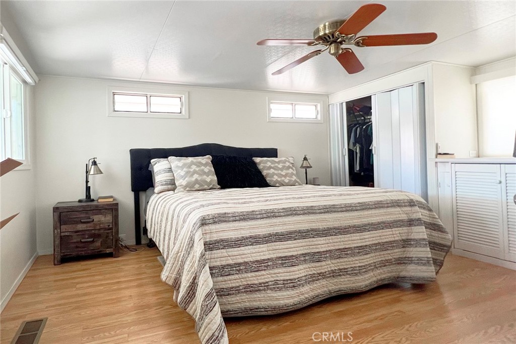 Desert Shadows RV Resort (33619) - Manufactured In Park