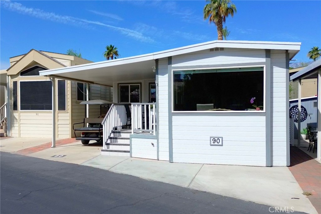 Desert Shadows RV Resort (33619) - Manufactured In Park