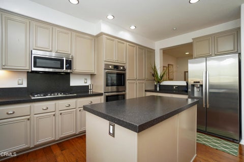 Tiny photo for 1239 Bayside Lane, Oxnard, CA 93035 (MLS # V1-37387)