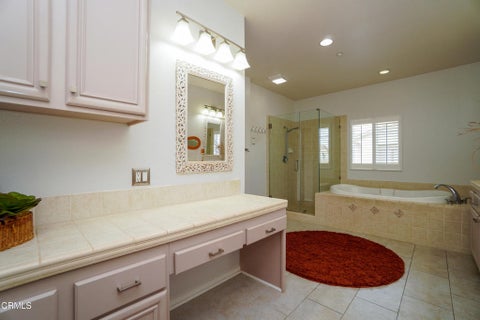 Tiny photo for 1239 Bayside Lane, Oxnard, CA 93035 (MLS # V1-37387)