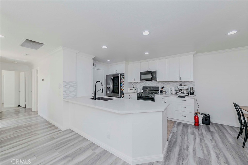 5010 Golondrina Way 64