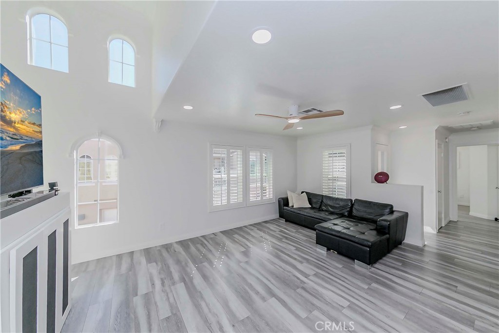 5010 Golondrina Way 64