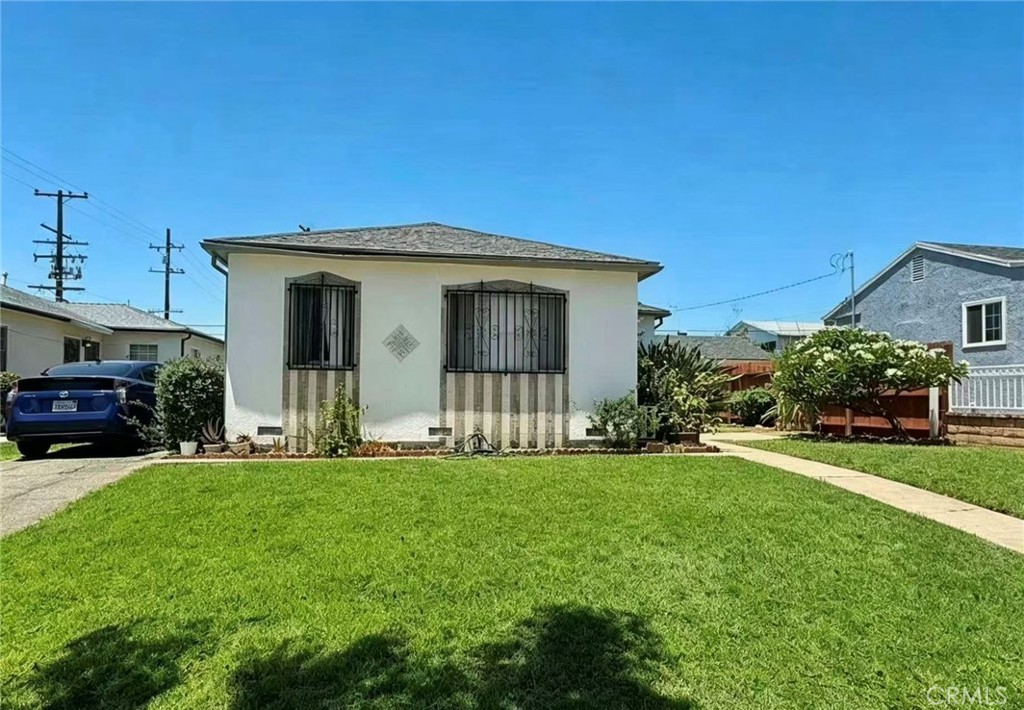 1305 S Ethel