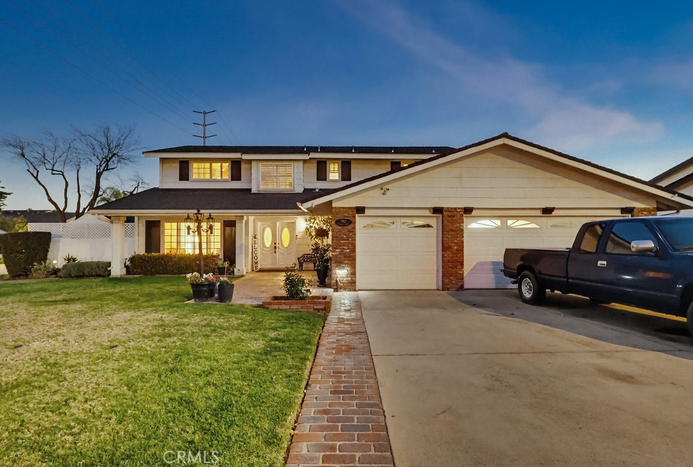 1962 Olivewood Street