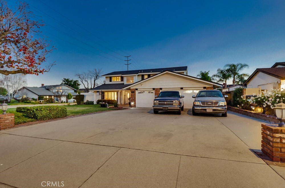 1962 Olivewood Street