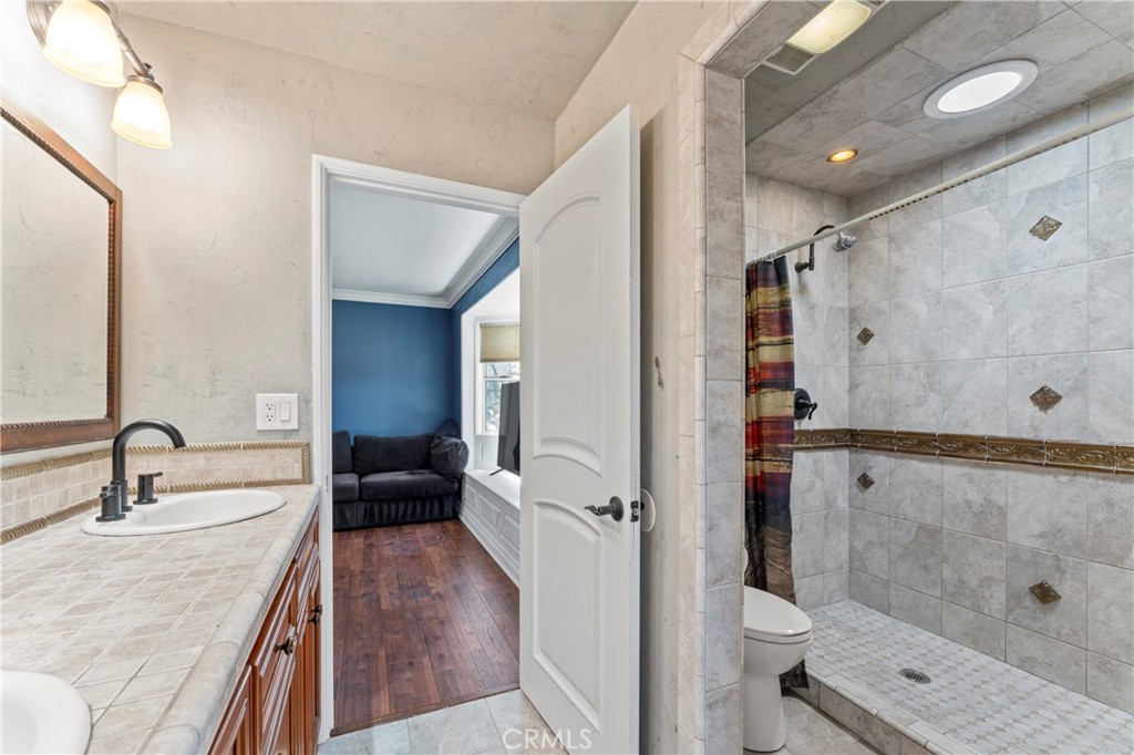 Custom Agua Dulce (CADUL) - Residential