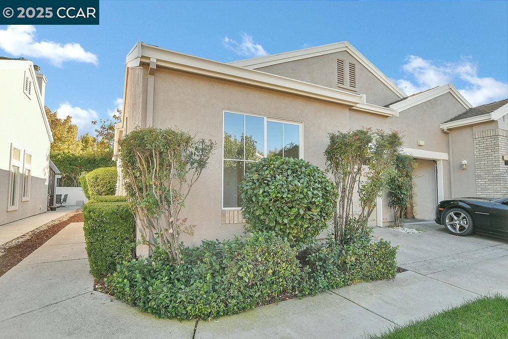 SUMMERSET 1 - Residential