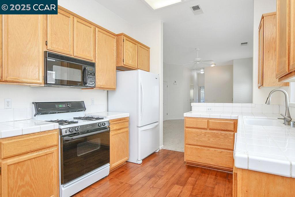 SUMMERSET 1 - Residential