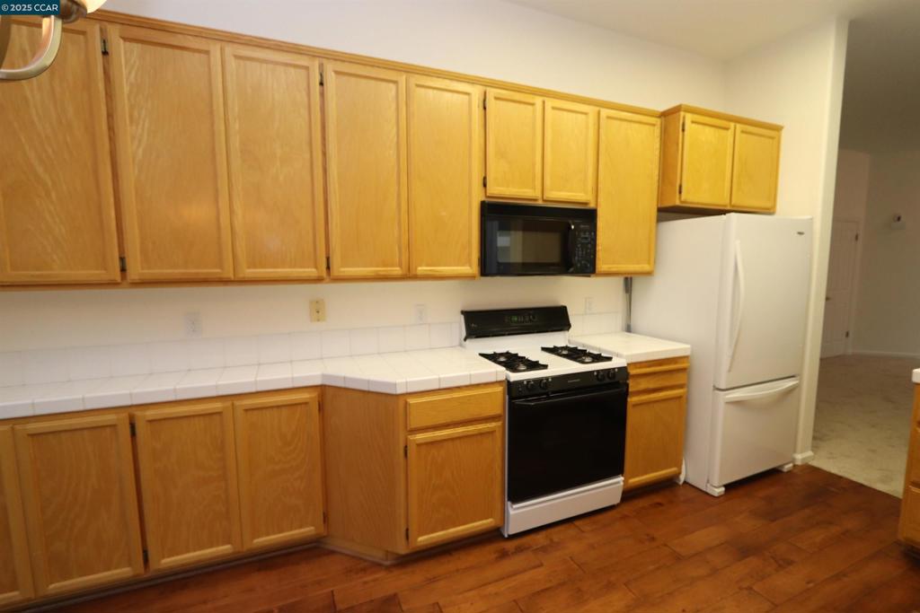 SUMMERSET 1 - Residential